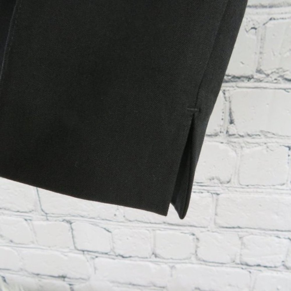 Women's Stretch Pedal Pushers with Pintucks - Black - Picture 5 of 6